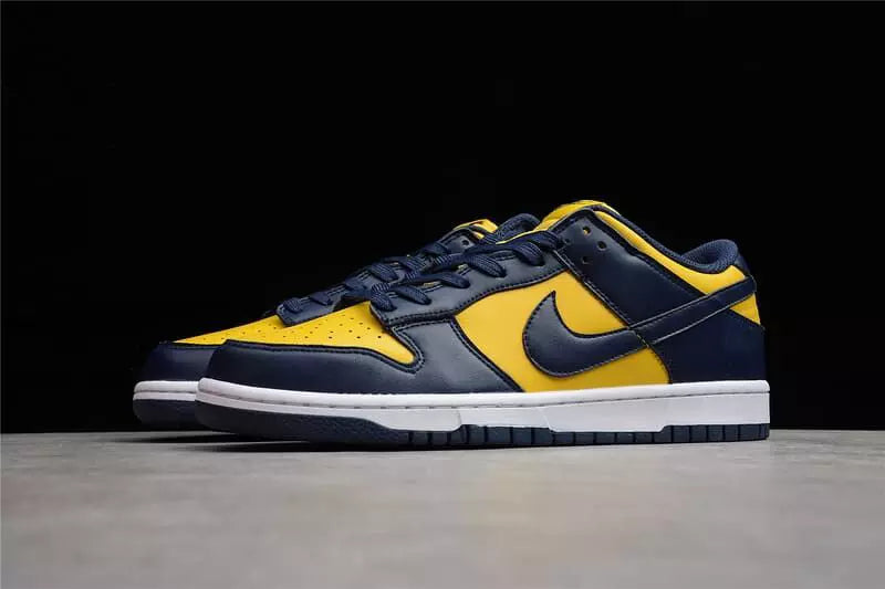 Nike Dunk Low Michigan