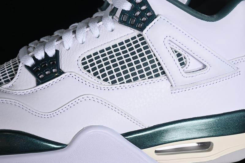 Air Jordan 4 Retro Oxidized Green