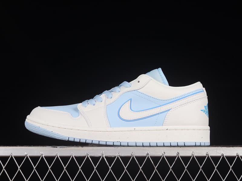 Jordan 1 Low SE Reverse Ice Blue