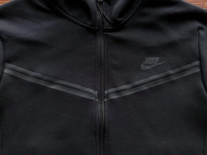 Conjunto Nike Tech Fleece Preto