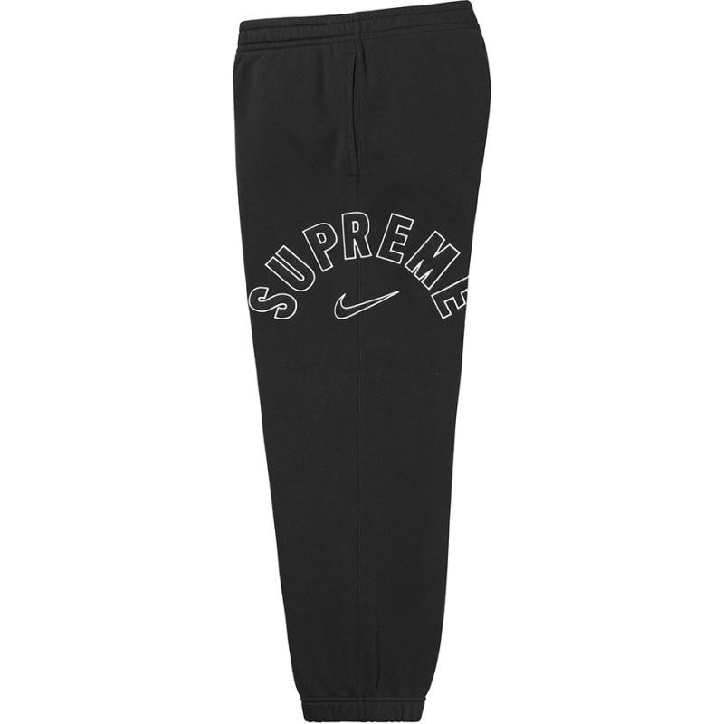 Calça Supreme x Nike Arc