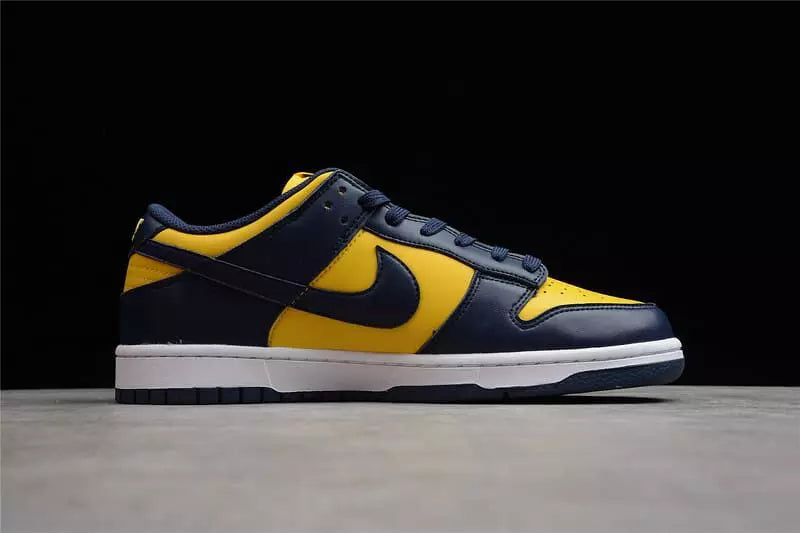 Nike Dunk Low Michigan