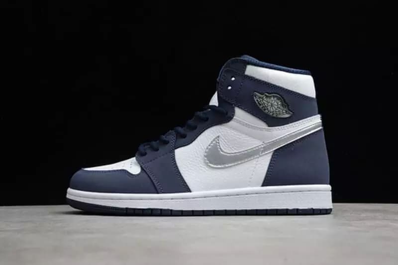 Air Jordan 1 High Midnight Navy (2020)