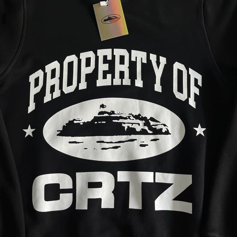 Conjunto Corteiz Shorts  Property of CRTZ Preto