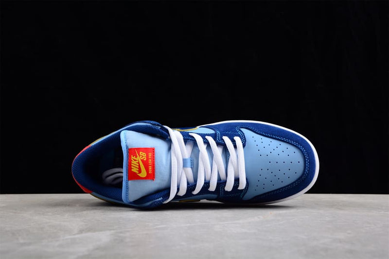 Nike SB Dunk Low The Predatory Bird