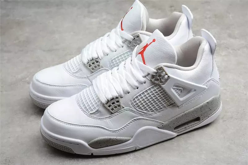 Air Jordan 4 Retro White Oreo