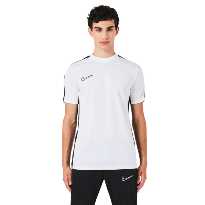 Conjunto Nike Dri-FIT Academy 23 Camiseta/Shorts