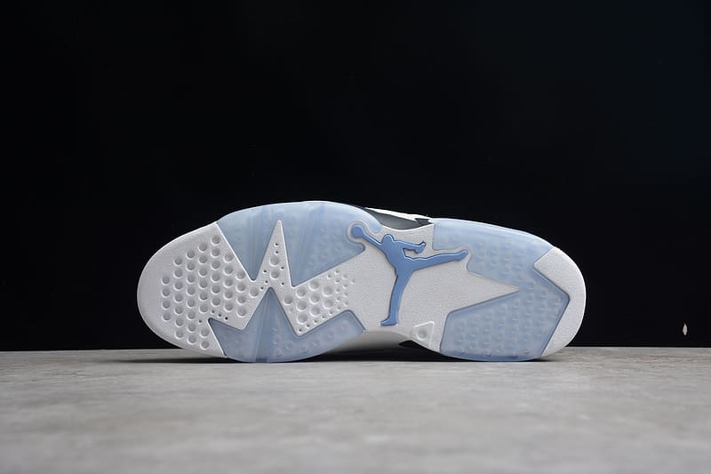 Air Jordan 6 Retro UNC White