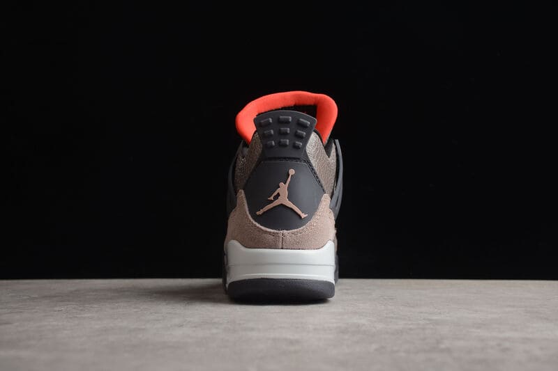 Air Jordan 4 Taupe Haze