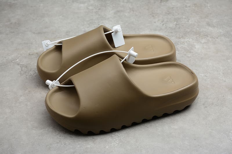 Adidas Yeezy Slide Earth Brown