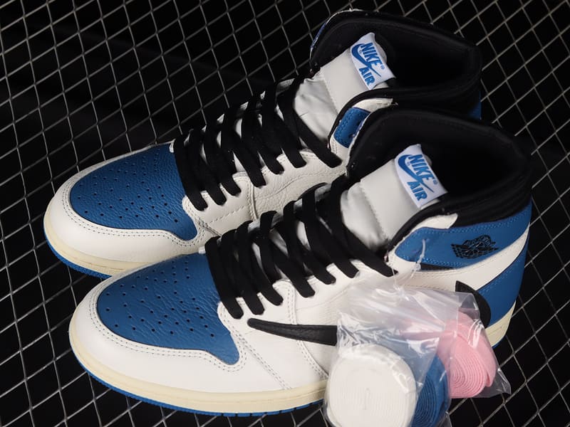 Air Jordan 1 High Travis Scott x Fragment Design