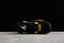 Air Jordan 4 Thunder