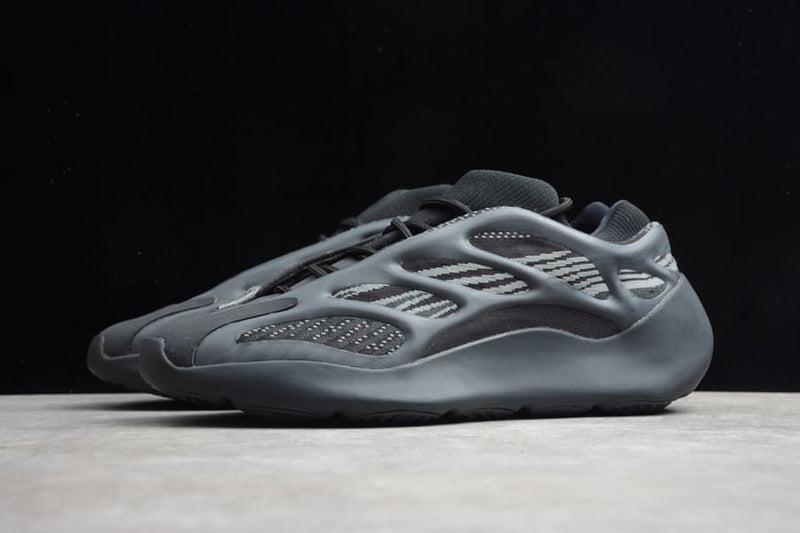 Adidas Yeezy 700 V3 Alvah