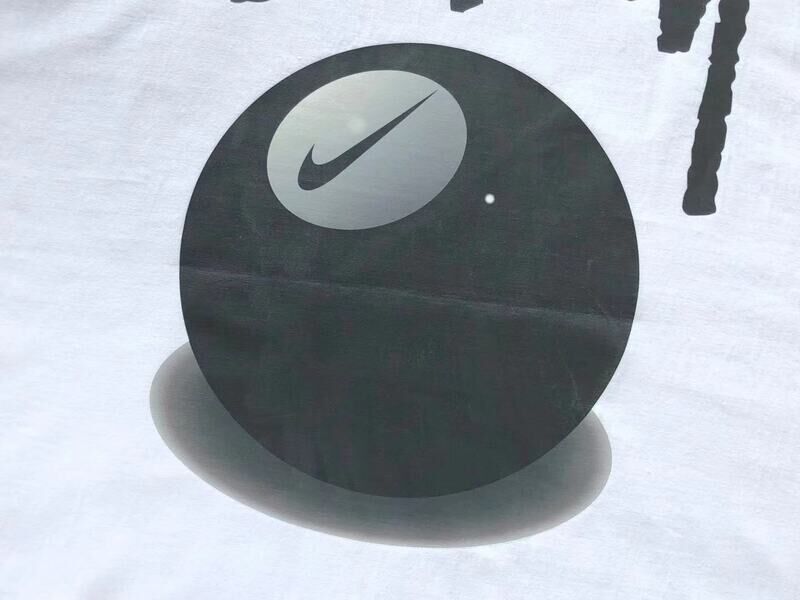 Camiseta Nike x Stussy 8 Ball