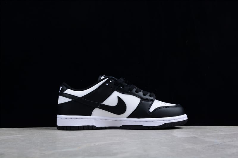 Nike Dunk SB Low Retro White Black