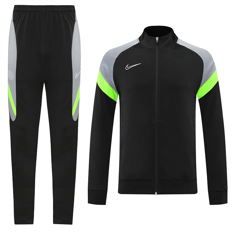 Conjunto Nike Sportswear Agasalho e Calça Preto e Verde