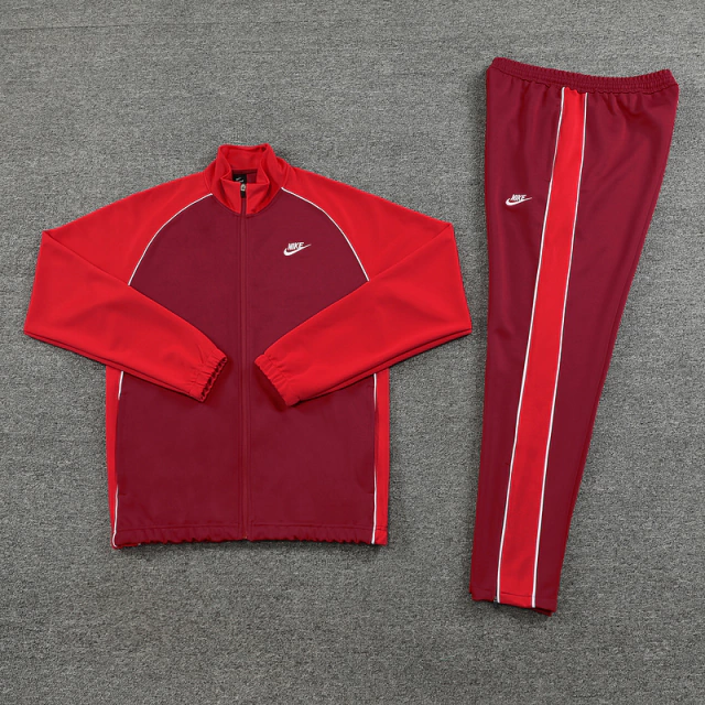 Conjunto Nike Sportswear Agasalho e Calça Vermelho