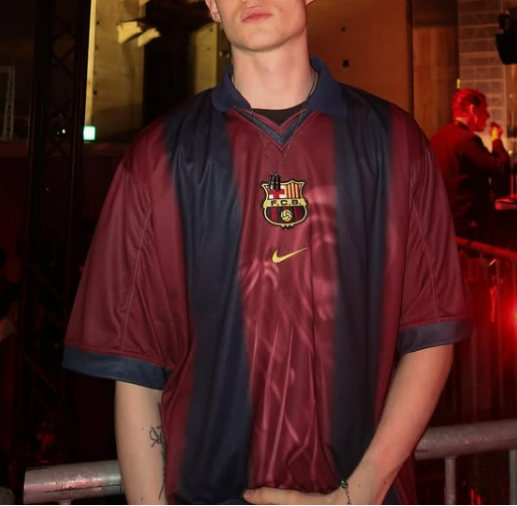 Camiseta Barcelona x Travis Scott Cactus Jack Oversized
