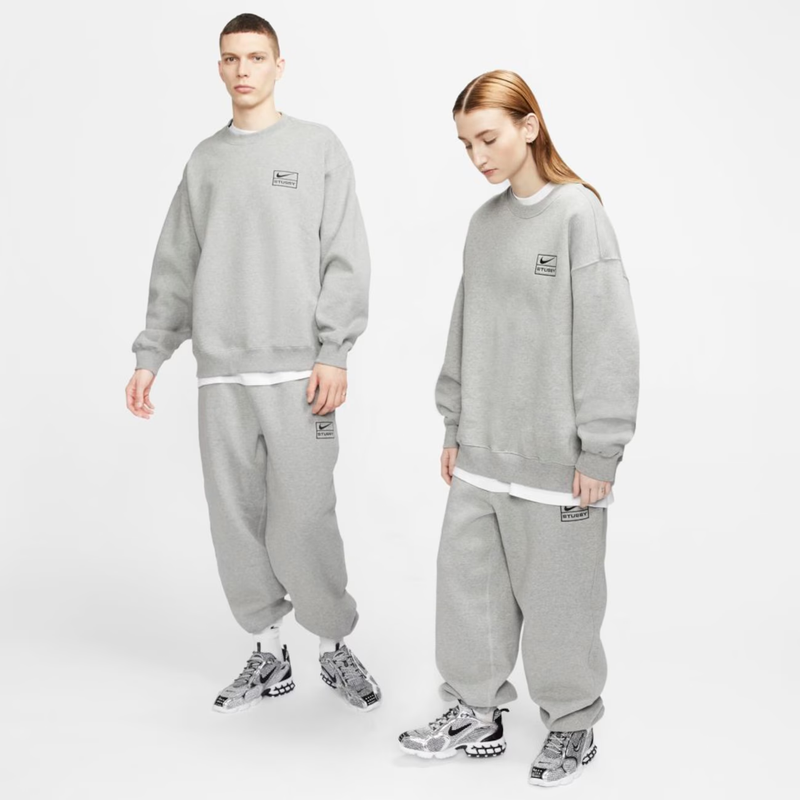 Conjunto Nike x Stussy Cinza