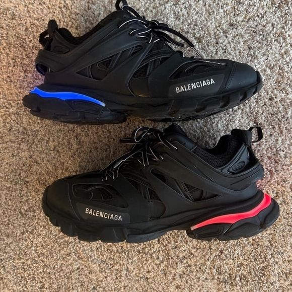 Balenciaga Track Preto LED
