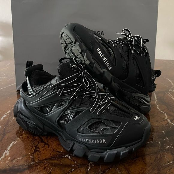Balenciaga Track Preto