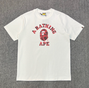 Camiseta Branca BAPE A Bathing Ape Camo Vermelho (PRONTA ENTREGA)